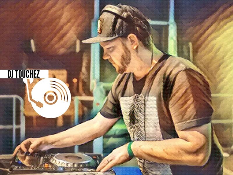 Touchez